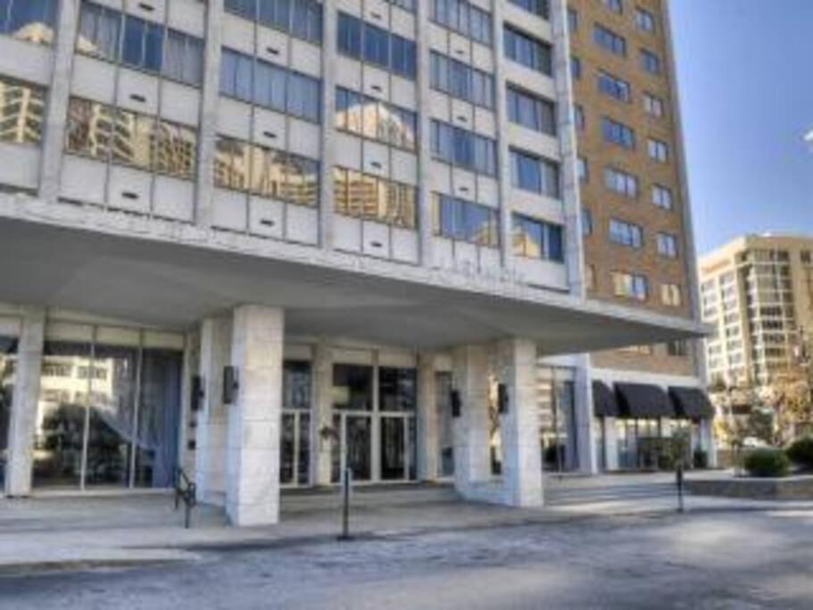 Downtown Atl Condo W Pool King Bed Lm1K2T Атланта Экстерьер фото
